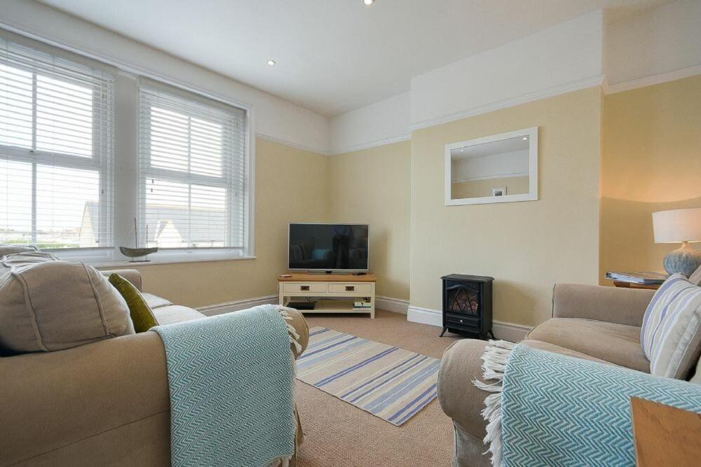 Apartamento Coastal Haven Seahouses Exterior foto